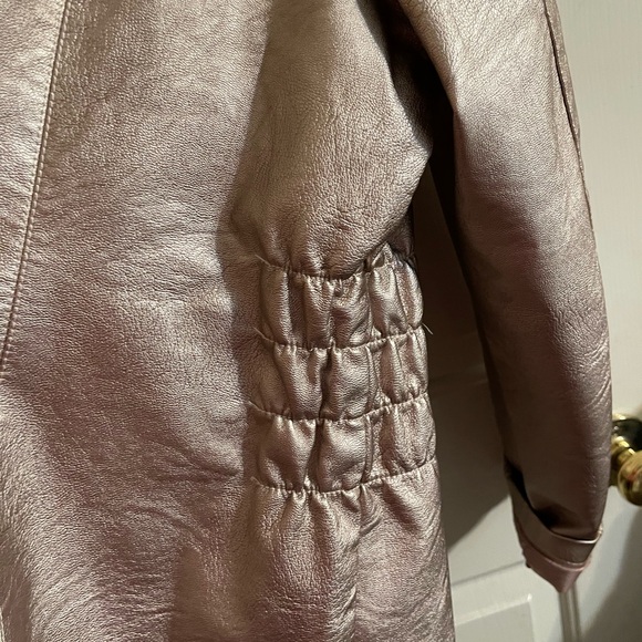 Avenue Blush Metallic Faux Leather Jacket 18/20 - Picture 3 of 8